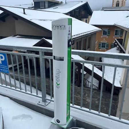 Bergkristall Konukevi 3*