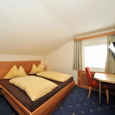 伯格克里斯膳食旅馆 3* 海利根布卢特