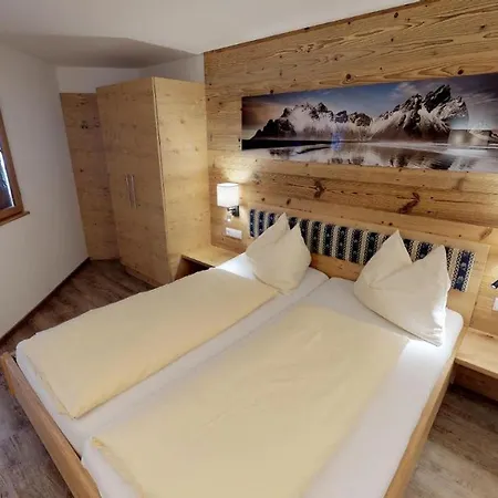Bergkristall 3*