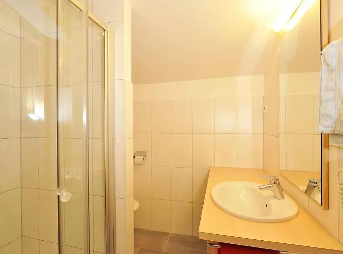 בית הארחה Bergkristall